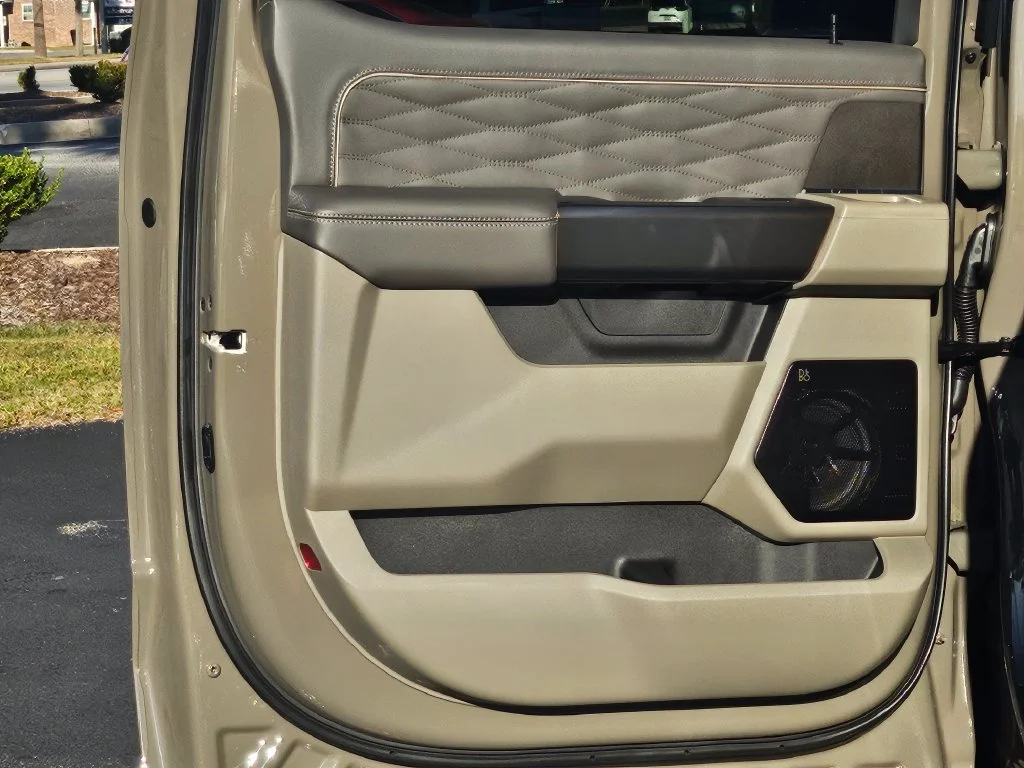 New 2027 Marsh Gray Metallic Ford F-350® Platinum® image 38