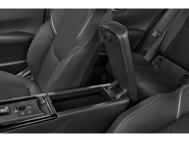 Used 2025 NA Toyota XLE image 13