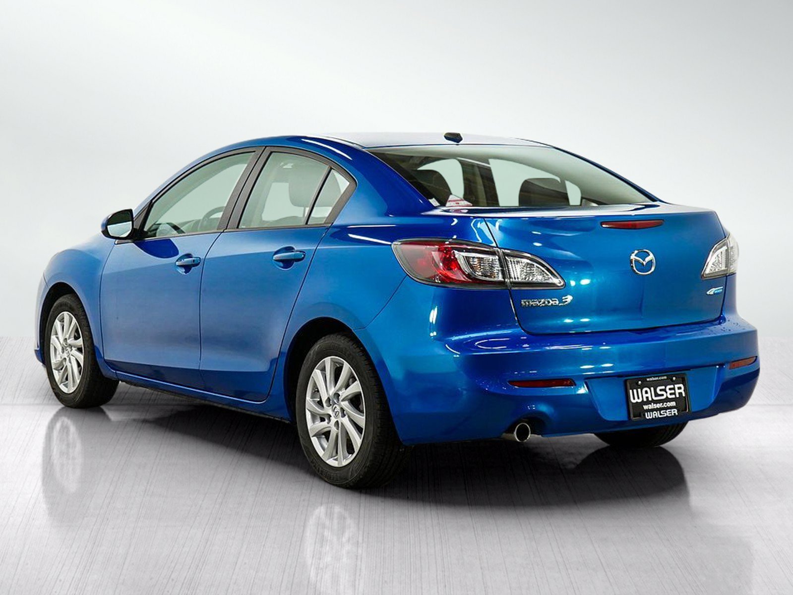 Used 2012 Sky Blue Mica Mazda i Grand Touring image 3