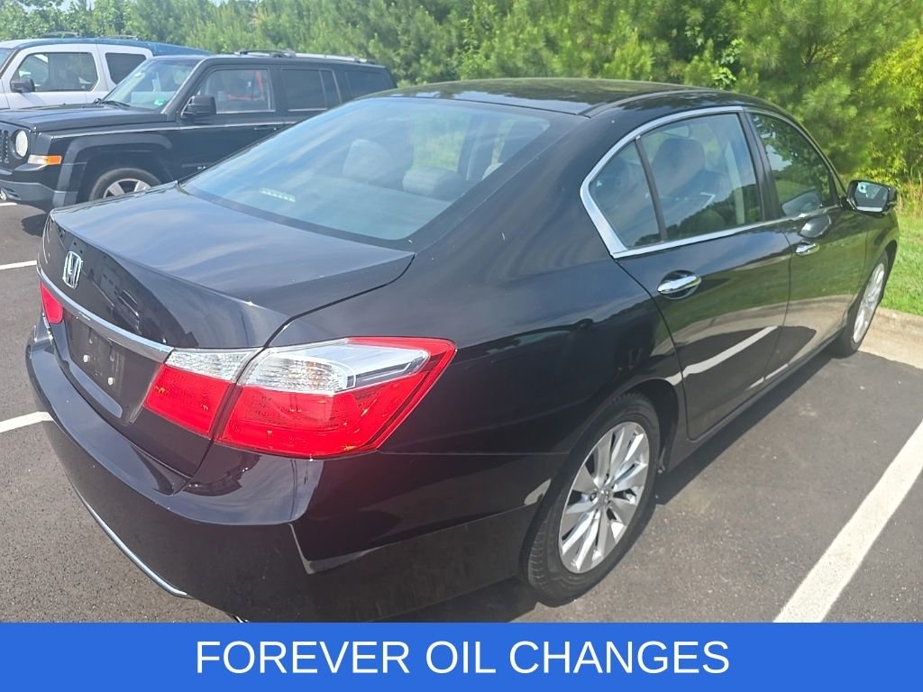 Used 2015 Black Honda EX image 4