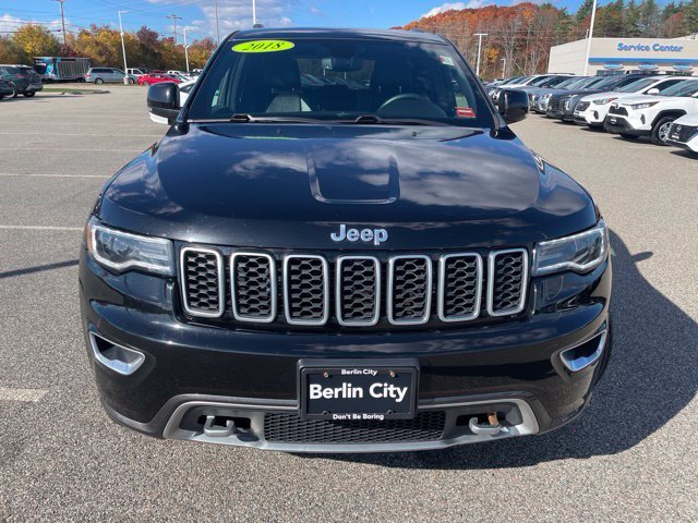 Used 2018 Diamond Black Jeep Limited image 2