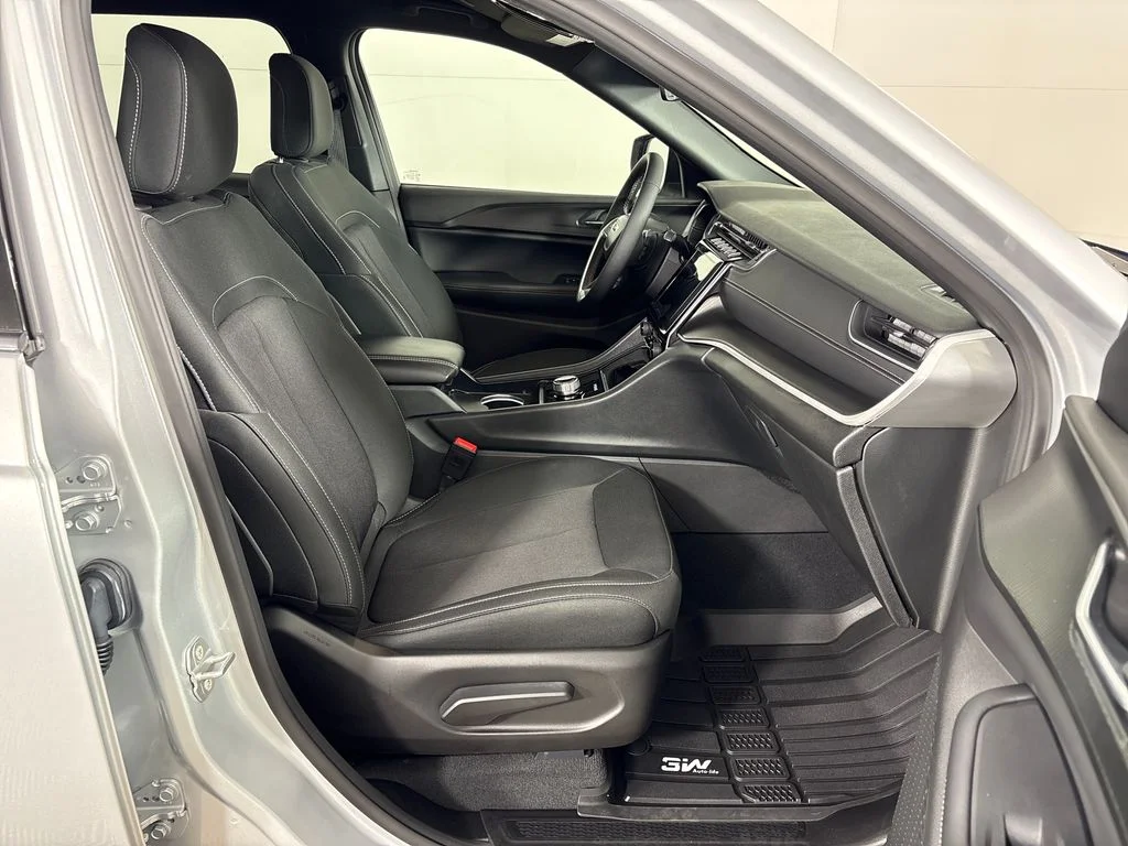 Certified Used 2025 Silver Jeep Laredo image 6