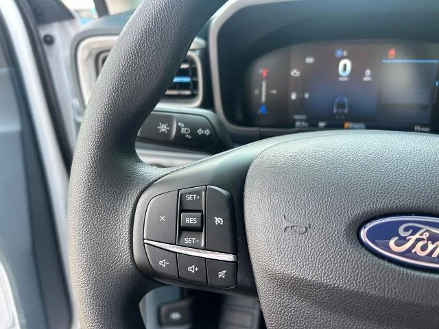 New 2026 Oxford White Ford XLT image 16