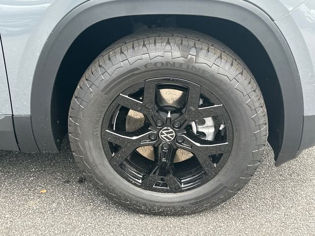 New 2026 Gray Volkswagen 2.0T Peak Edition image 12