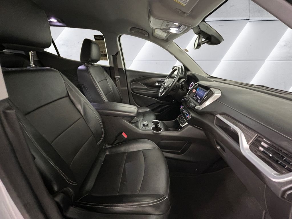 Used 2024 White GMC SLT image 13