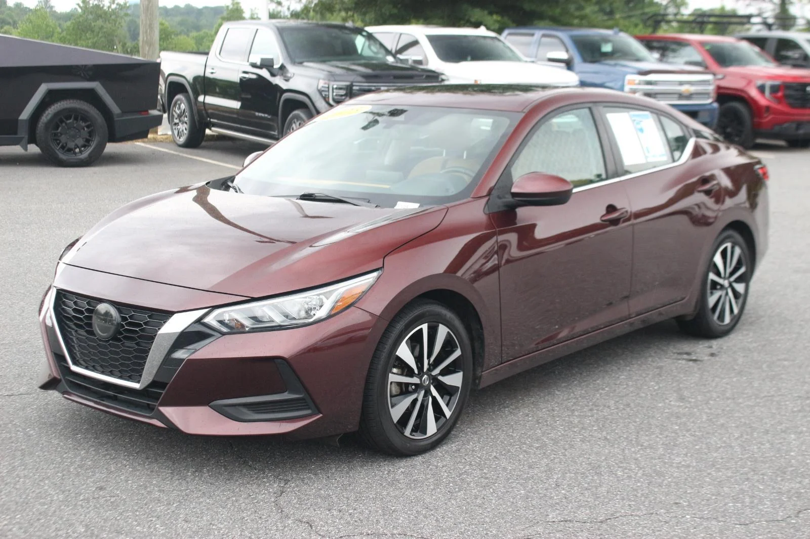 Used 2023 Grey Nissan SV image 3