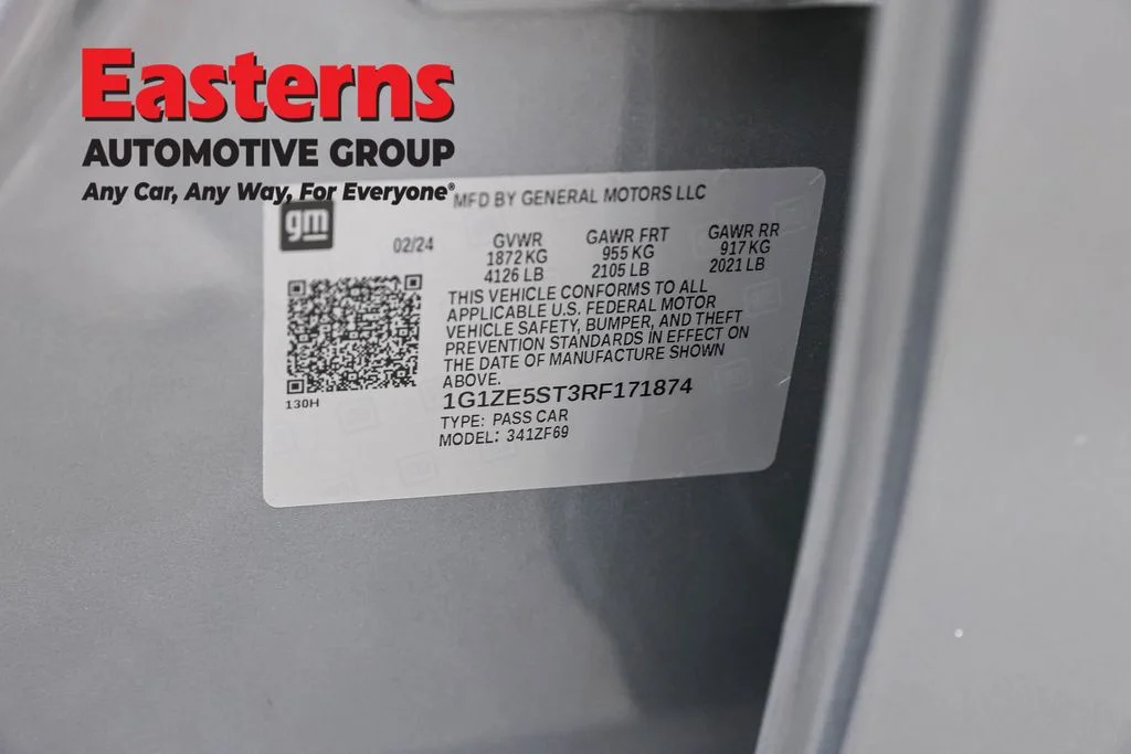 Used 2024 Gray Chevrolet LT image 37
