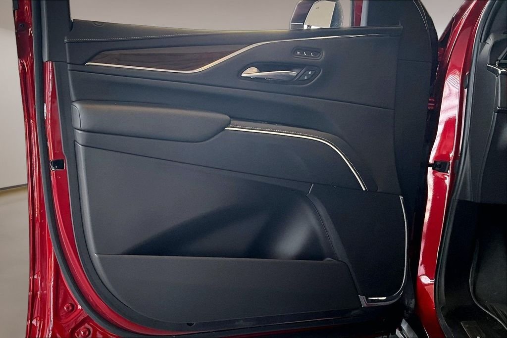 Used 2024 Red Cadillac Sport Platinum image 18