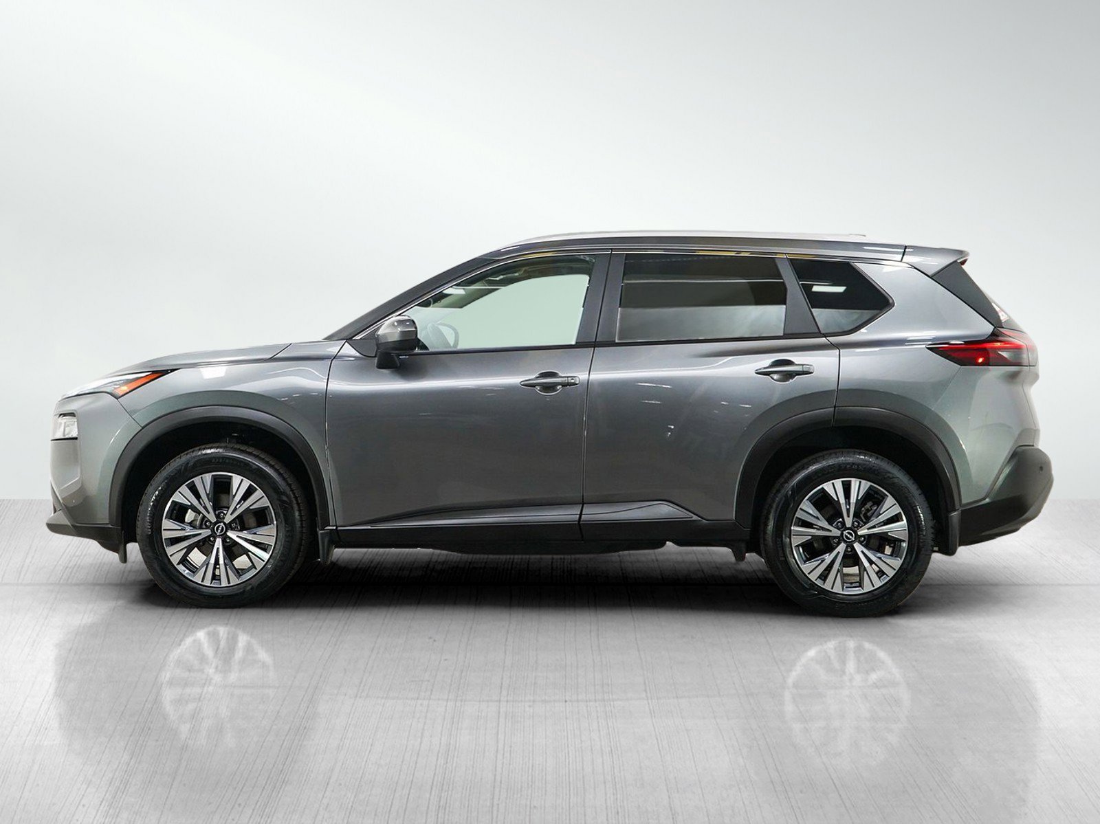 Used 2023 Nissan Rogue SV with VIN JN8BT3BB1PW489066 for sale in Wayzata, Minnesota