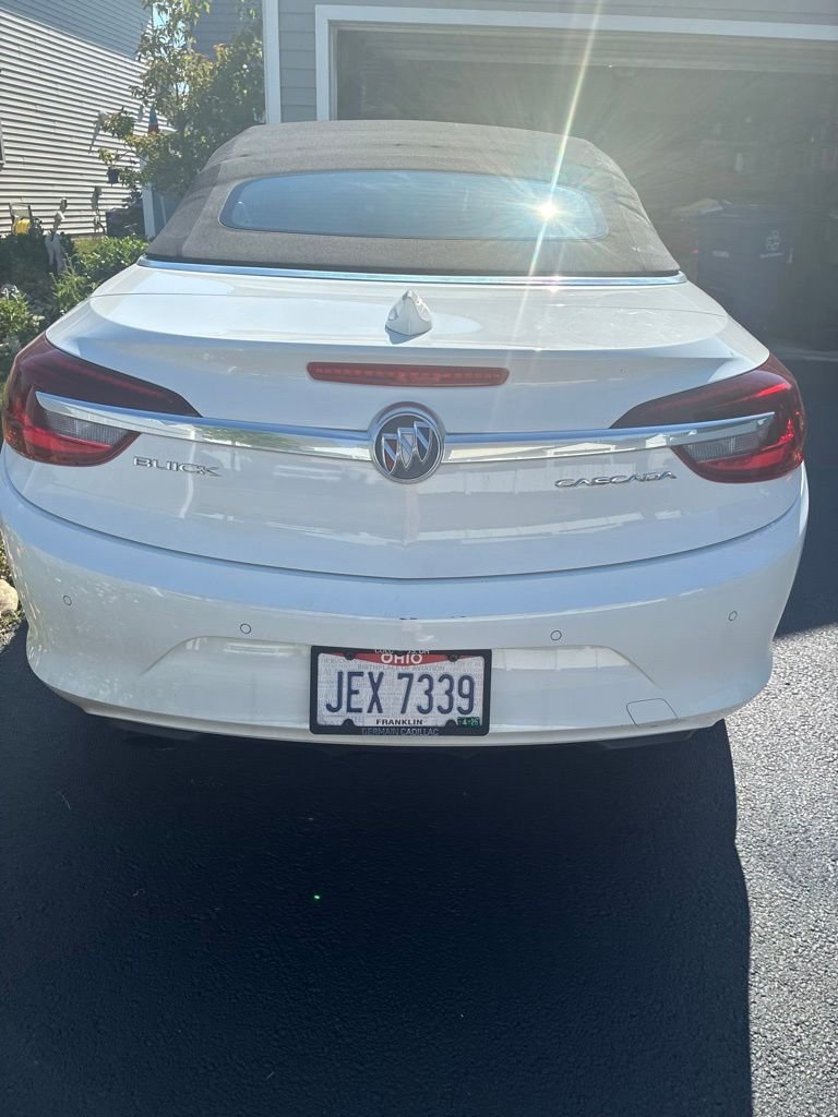 Used 2017 White Buick Premium image 3