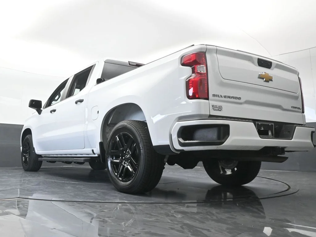 Used 2024 Summit White Chevrolet Custom image 62