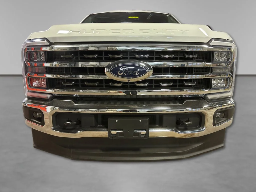 Certified Used 2024 Oxford White Ford Lariat image 12