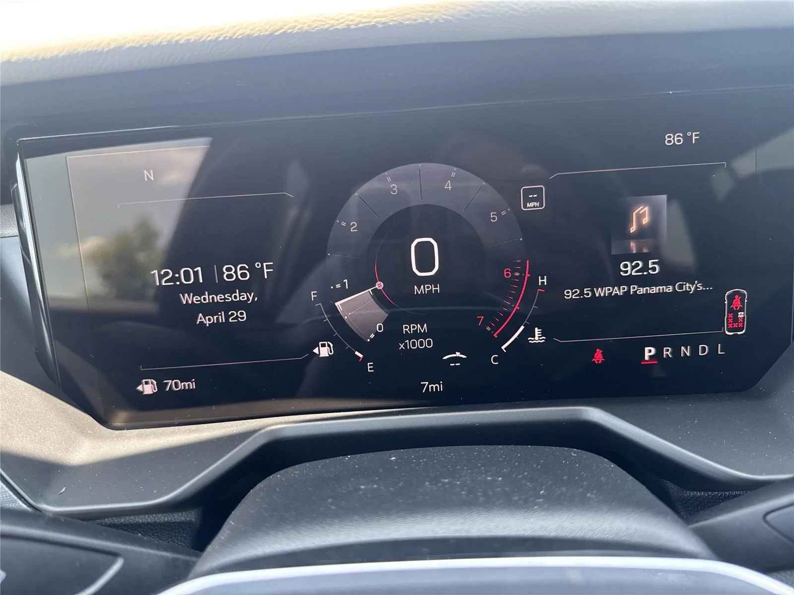 New 2026 Sterling Metallic GMC Elevation image 12