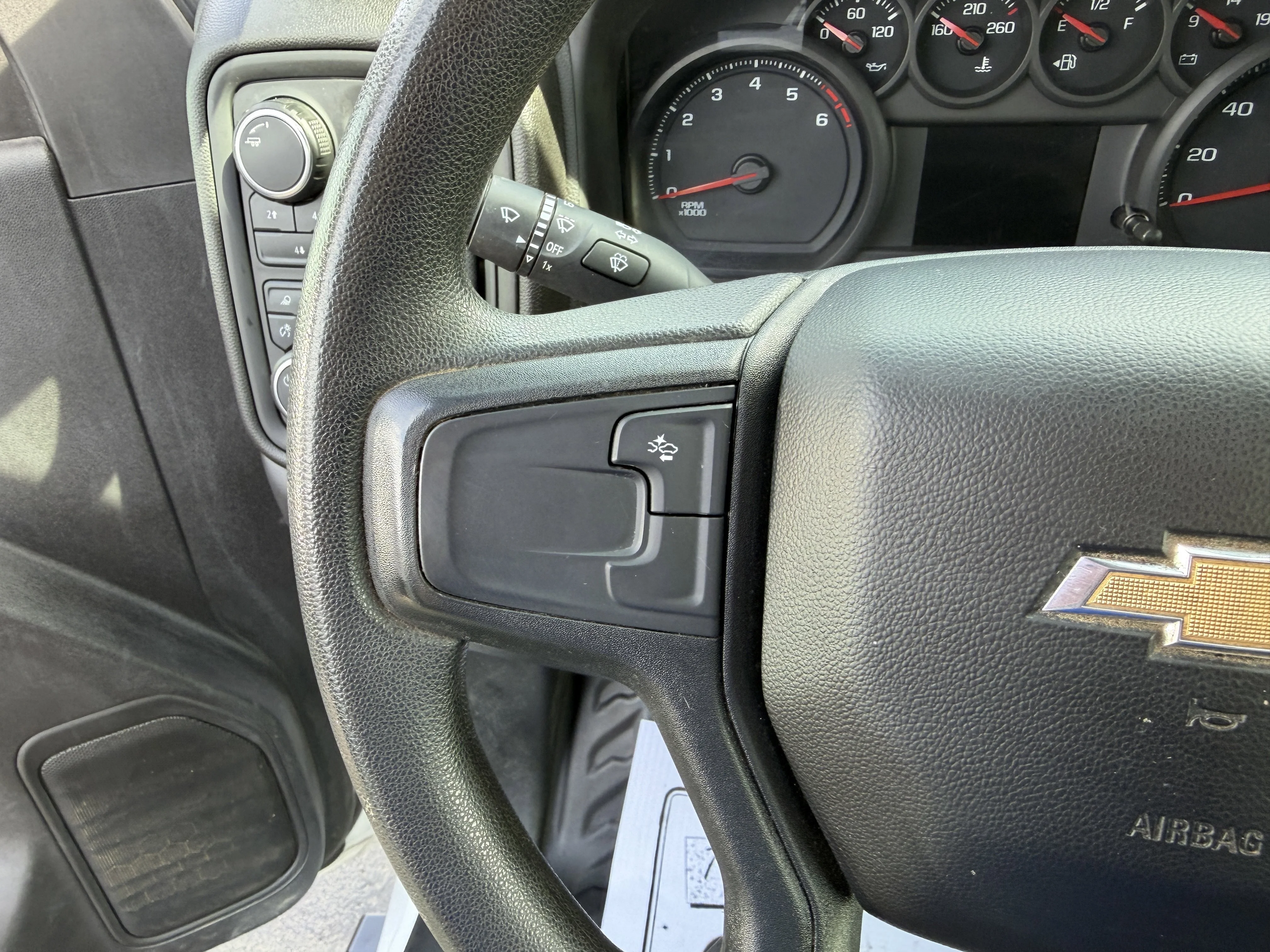 Used 2024 Summit White Chevrolet Work Truck image 18