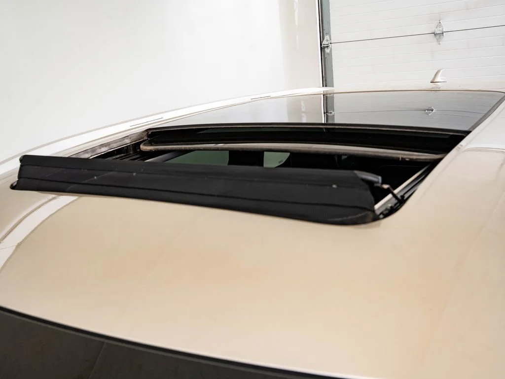 Used 2023 Warm Titanium INFINITI LUXE image 14