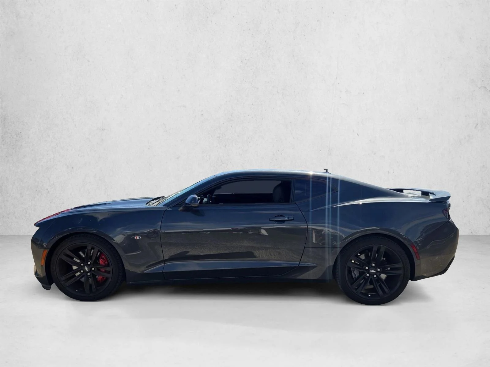 Used 2016 Nightfall Gray Metallic Chevrolet 2SS image 8
