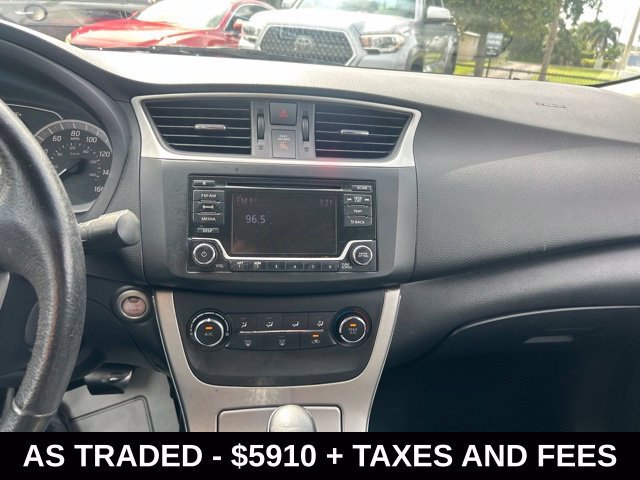 Used 2015 Gray Nissan S image 10