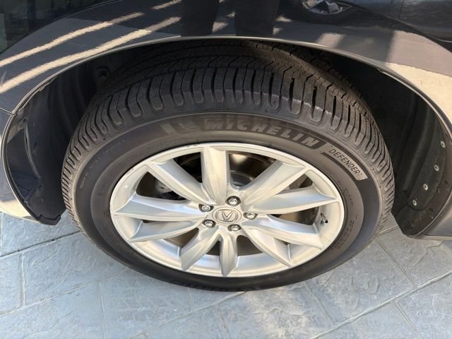 Used 2020 Majestic Black Pearl Acura Base image 25