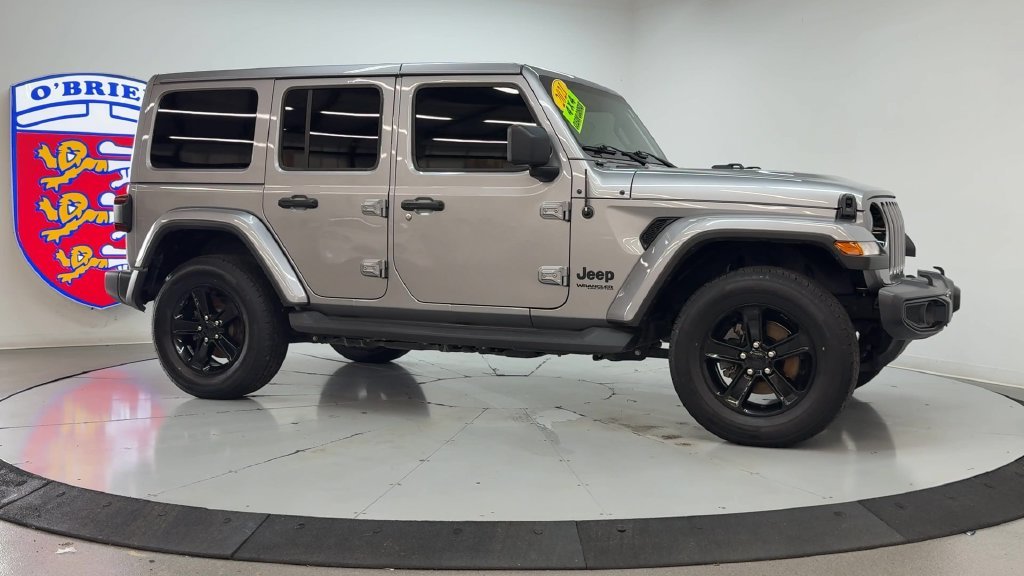 Used 2021 Billet Silver Metallic Jeep Unlimited Sahara Altitude image 3