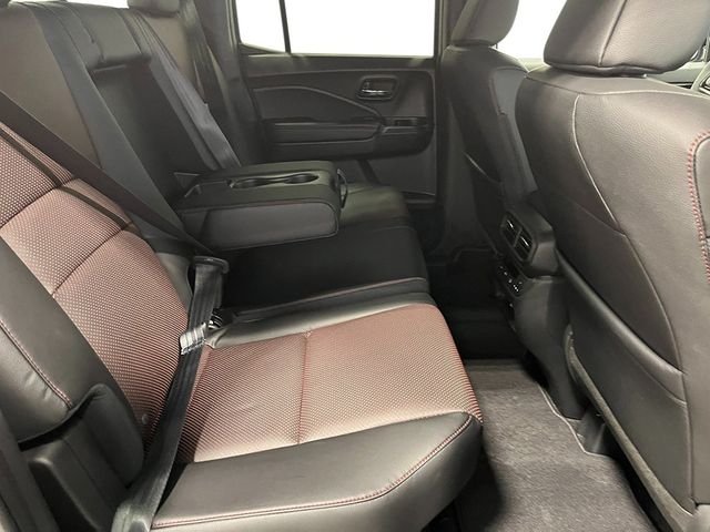 New 2026 Sonic Gray Pearl Honda Black Edition image 27