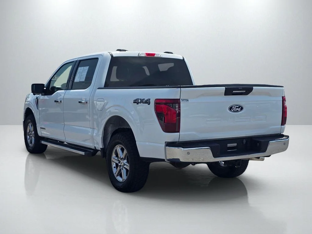 Used 2024 White Ford XLT image 7