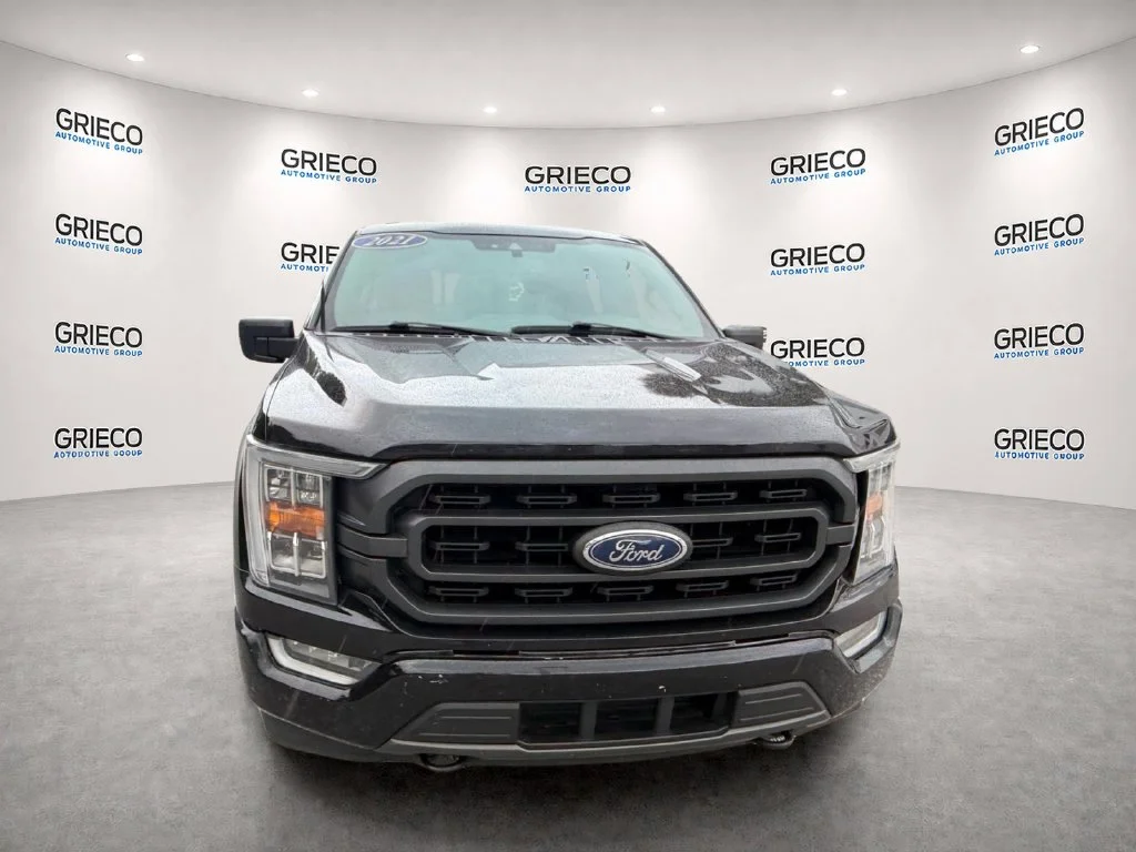 Used 2021 Black Ford XLT image 2
