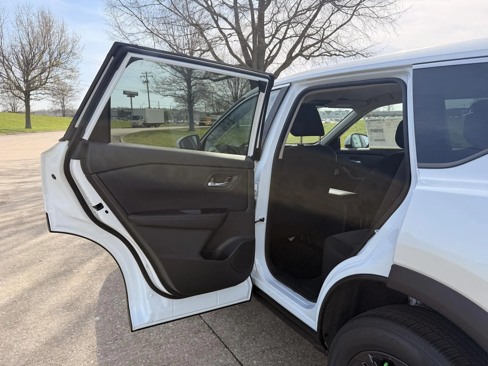 New 2026 Everest White Pearl Tricoat Nissan SV image 21