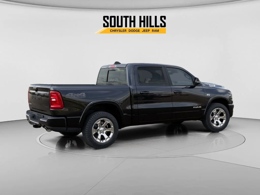 New 2026 Diamond Black Crystal Pearl-Coat Exterior Paint RAM Big Horn/Lone Star image 4