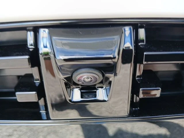 New 2026 Bright White Clear-Coat Exterior Paint Jeep Upland image 10
