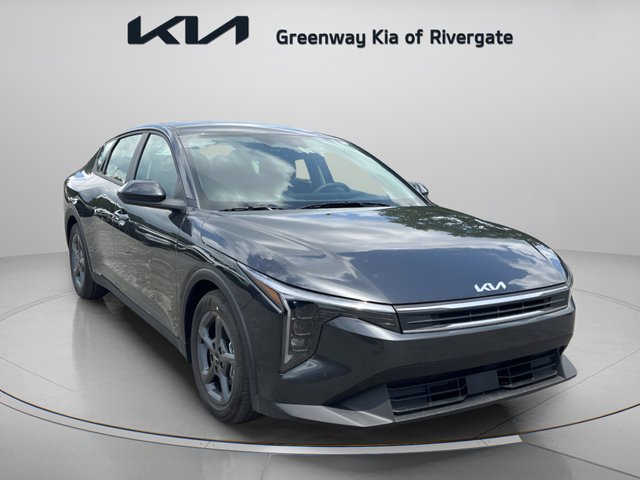 New 2026 Kia K4 LXS