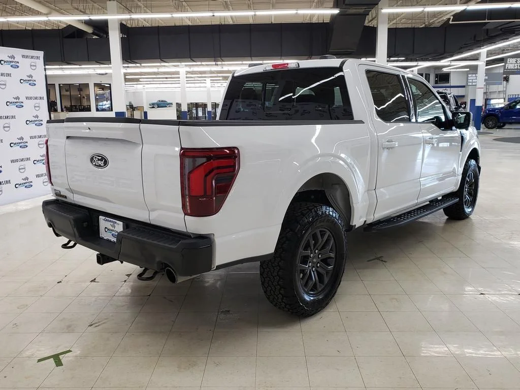 Used 2025 White Ford Tremor image 8