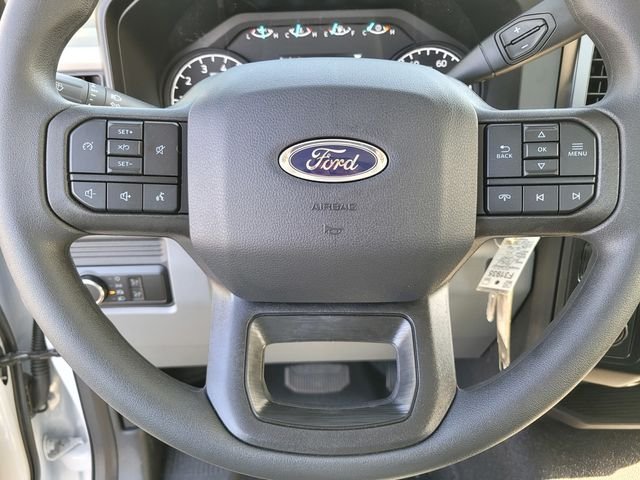 New 2026 Oxford White Ford F-250® XL image 44