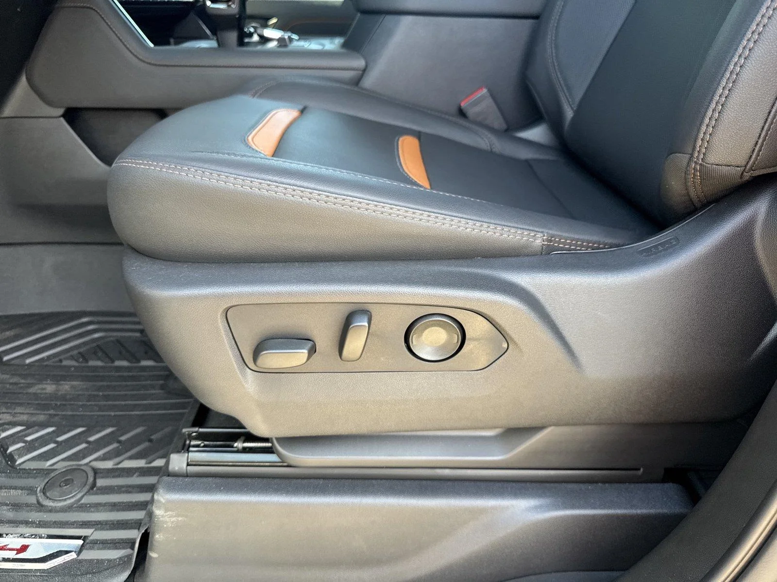 New 2026 Onyx Black GMC AT4 image 12