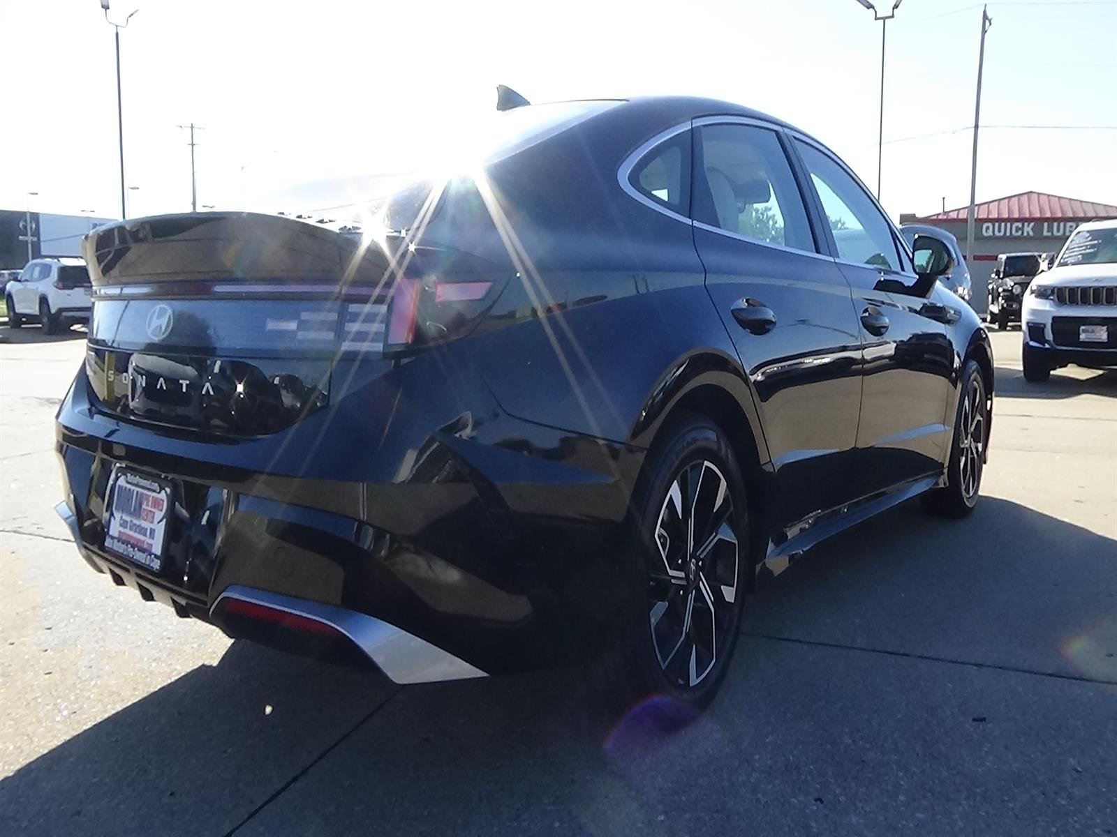 Used 2025 Abyss Black Pearl (a2b) Hyundai SEL image 7