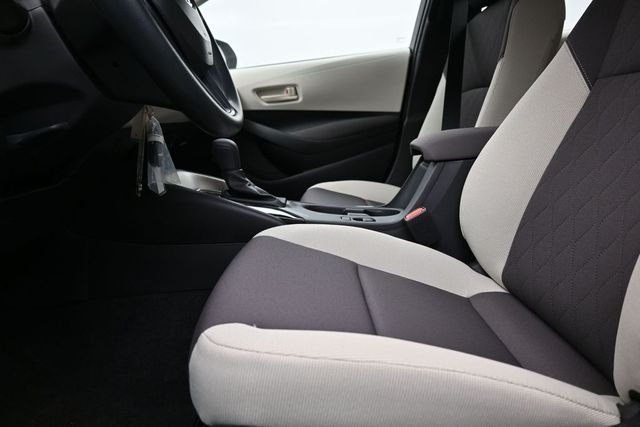 Used 2026 Beige Toyota LE image 21