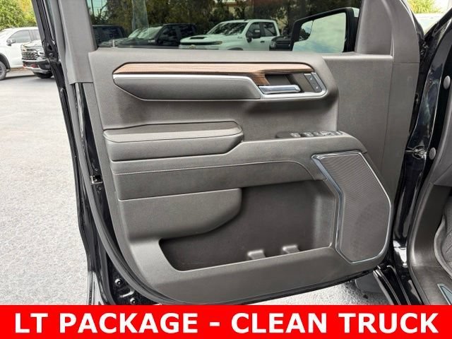 Used 2023 Black Chevrolet LT (2FL) image 12