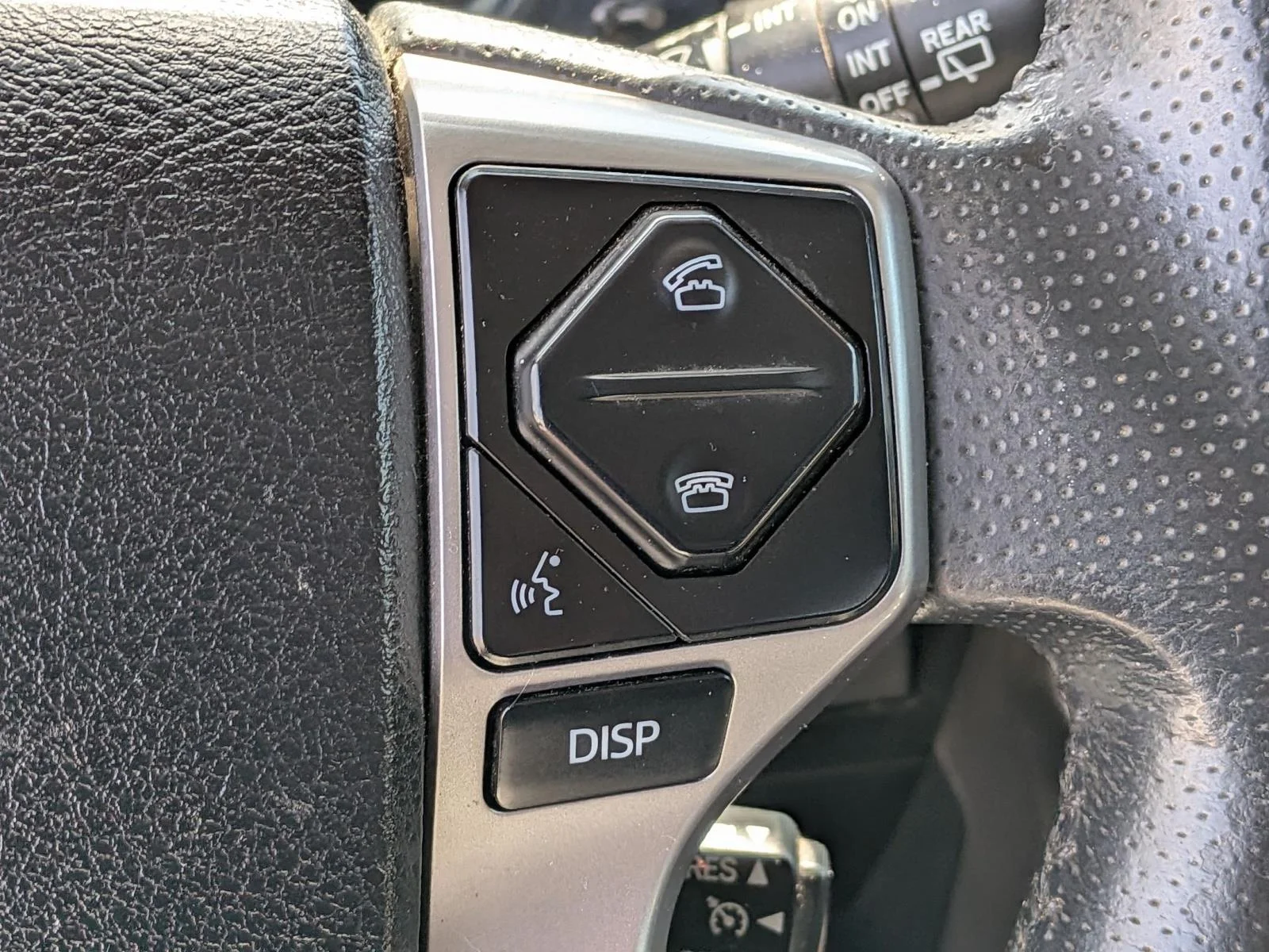 Used 2019 Super White Toyota SR5 image 55