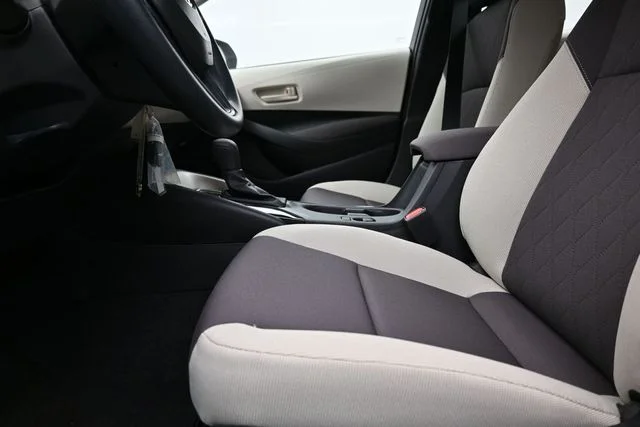 Used 2026 Beige Toyota LE image 21