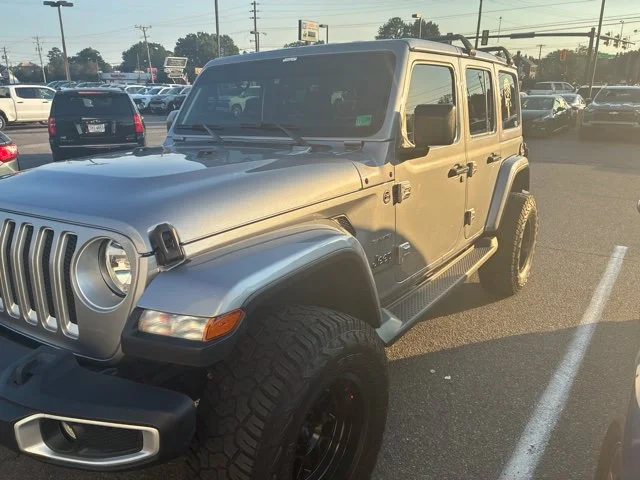 Used 2020 Silver Jeep Unlimited Sahara image 1
