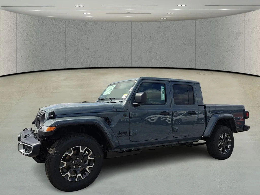 2026 Jeep Gladiator Sahara Auto's photo
