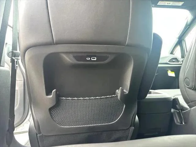 2026 Chrysler Pacifica Select - Photo 26