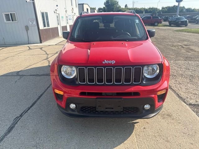 Used 2023 Red Jeep Latitude image 6