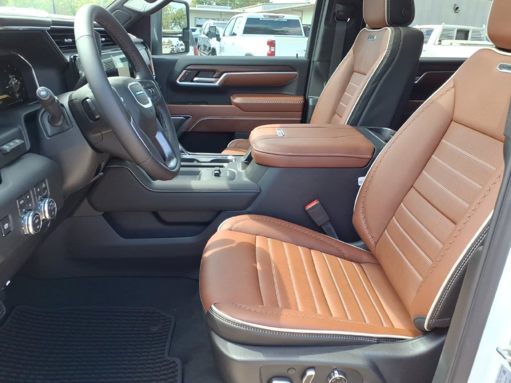 2026 GMC Sierra 2500HD Denali Ultimate - Photo 16