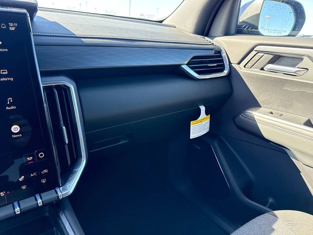 2026 GMC Acadia Elevation - Photo 29
