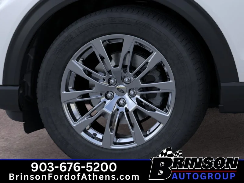 New 2026 Star White Metallic Tri-Coat Ford Platinum™ image 19