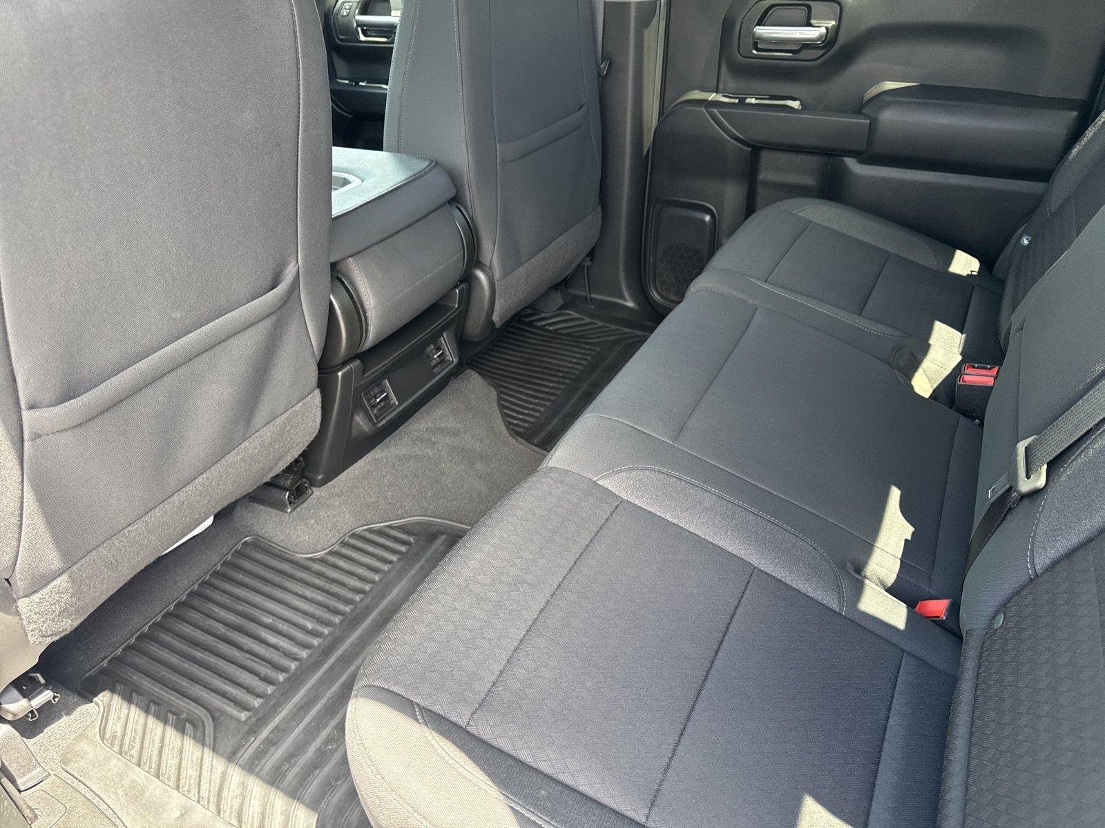 Used 2022 Summit White Chevrolet Custom image 30