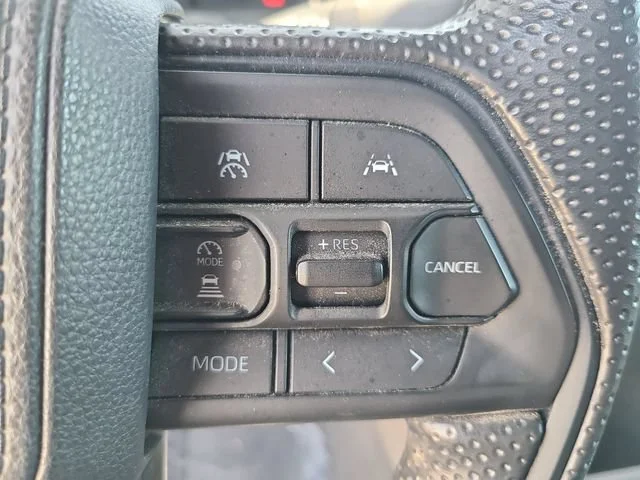 Used 2024  Toyota SR5 image 20