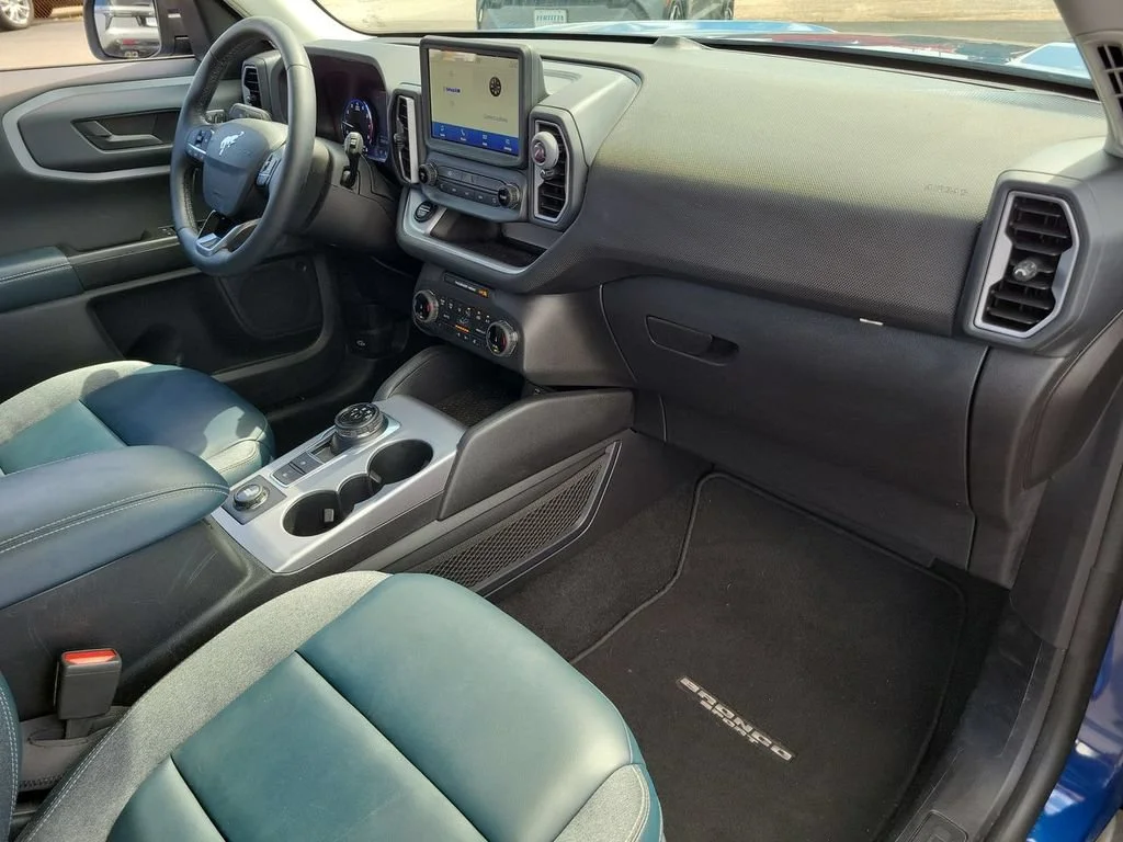 Used 2024 Blue Ford Outer Banks image 29