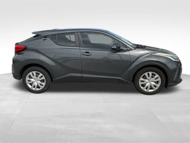 Used 2021 Gray Toyota LE image 3