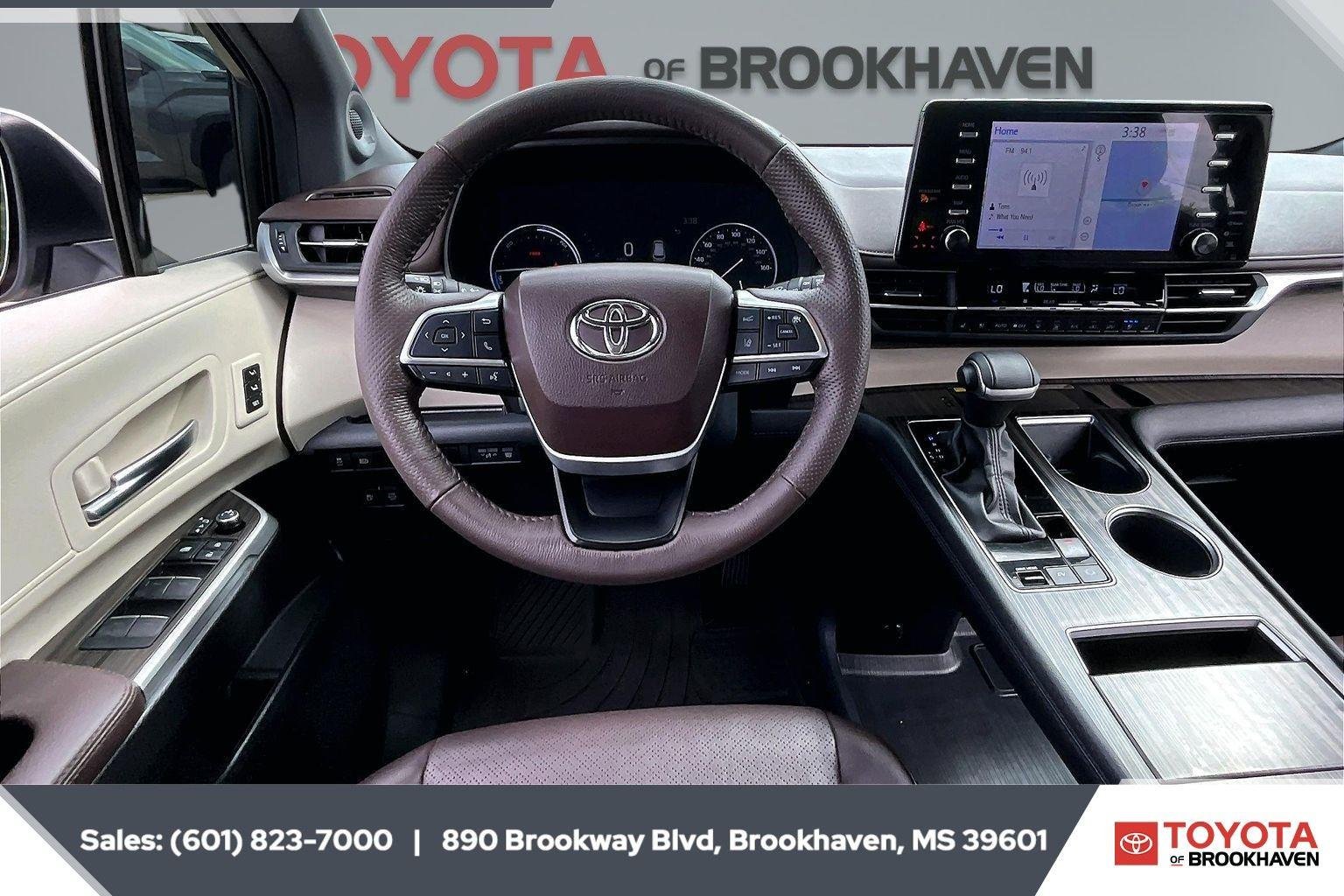 Used 2024 Windchill Pearl Toyota Platinum AWD image 5
